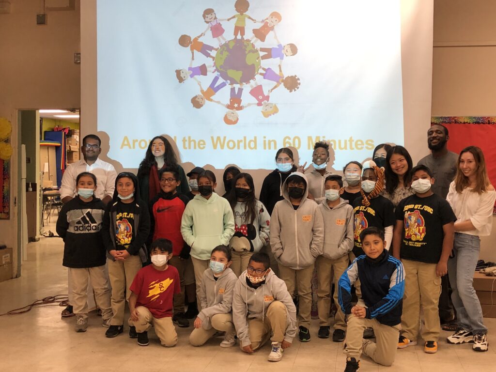 USC Students with a 4th grade class at the 32nd Street Elementary School, November 18, 2022.