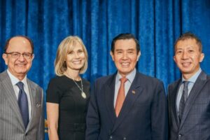 USC President C. L. Max Nikias, USC Annenberg Dean Willow Bay, Former President of Taiwan Dr. Ma Ying-jeou, CPD Director Jay Wang. Photo courtesy of: USC Center on Public Diplomacy